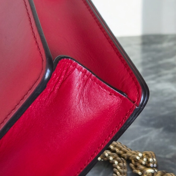 Authentic Gucci Sylvie mini bag - Picture 6 of 12